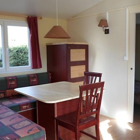 Camping Les Pinasses La Chapelle  Екстер'єр фото