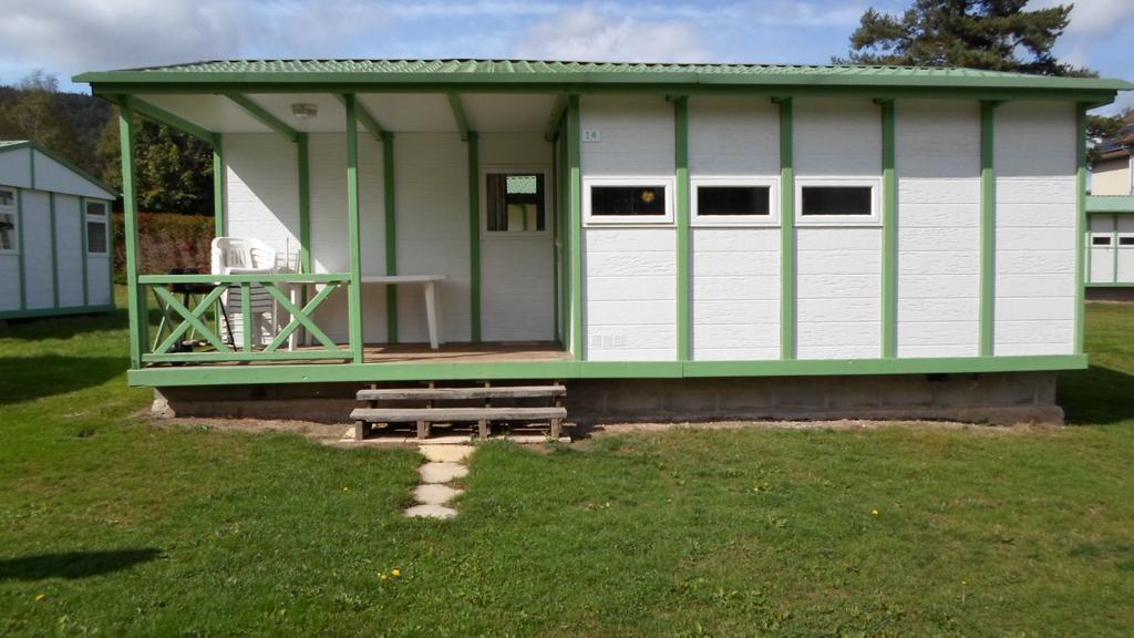 Camping Les Pinasses La Chapelle  Екстер'єр фото